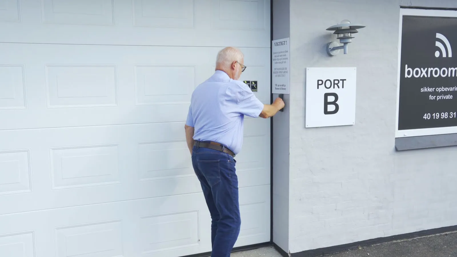 Chip-adgangskontrol ved indgangen til Port B